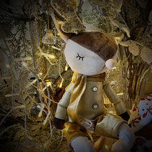 Load image into Gallery viewer, Gold  Sequin Sitting Reindeer
