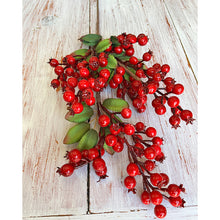 Load image into Gallery viewer, 7 Bunch Red Holly Berry Spray W/Lea
