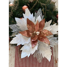 Load image into Gallery viewer, (Natalie Elf ) Inspired 2021 24&quot; Wreath
